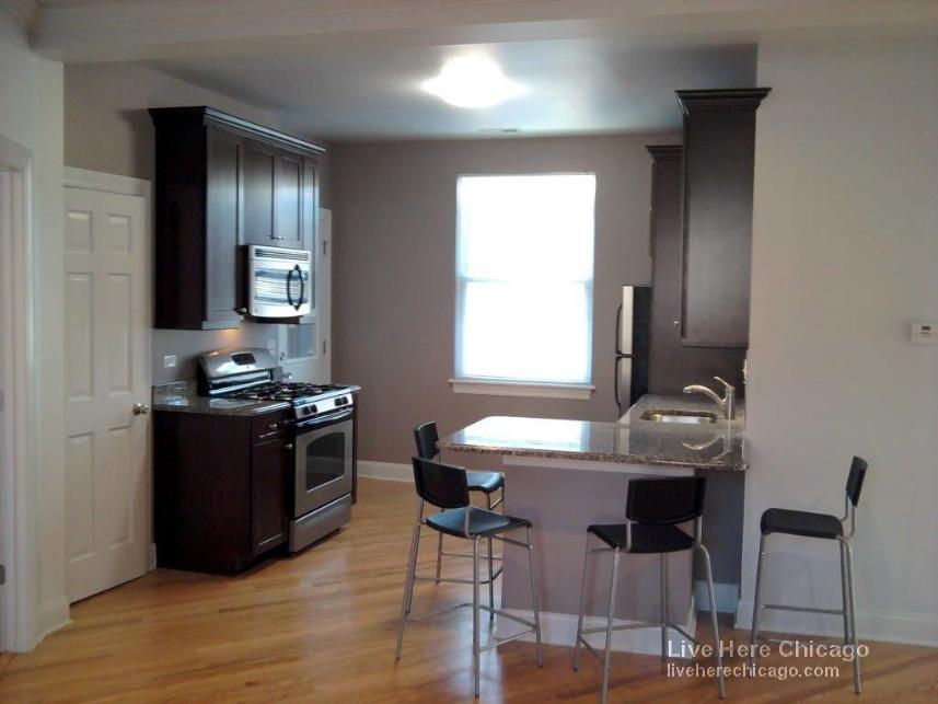 Foto principal - 4100 W Addison St