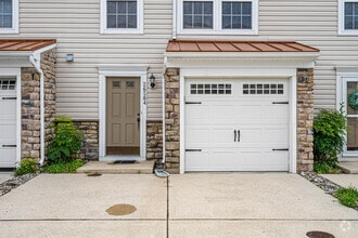 Building Photo - 26584 Raleigh Rd