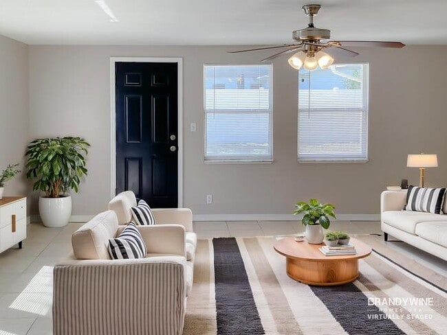 Foto del edificio - 7236 Darien Way