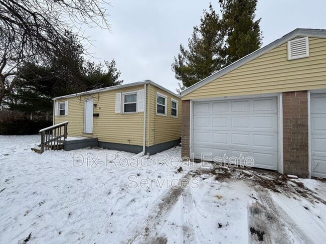 Building Photo - 636 Wampler Ave