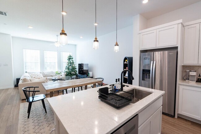 Foto del edificio - 1064 Keene Rdg Dr