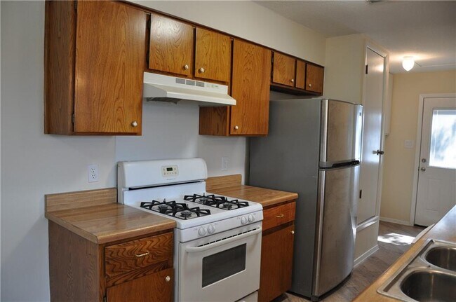 Foto del edificio - 804 Osage Dr