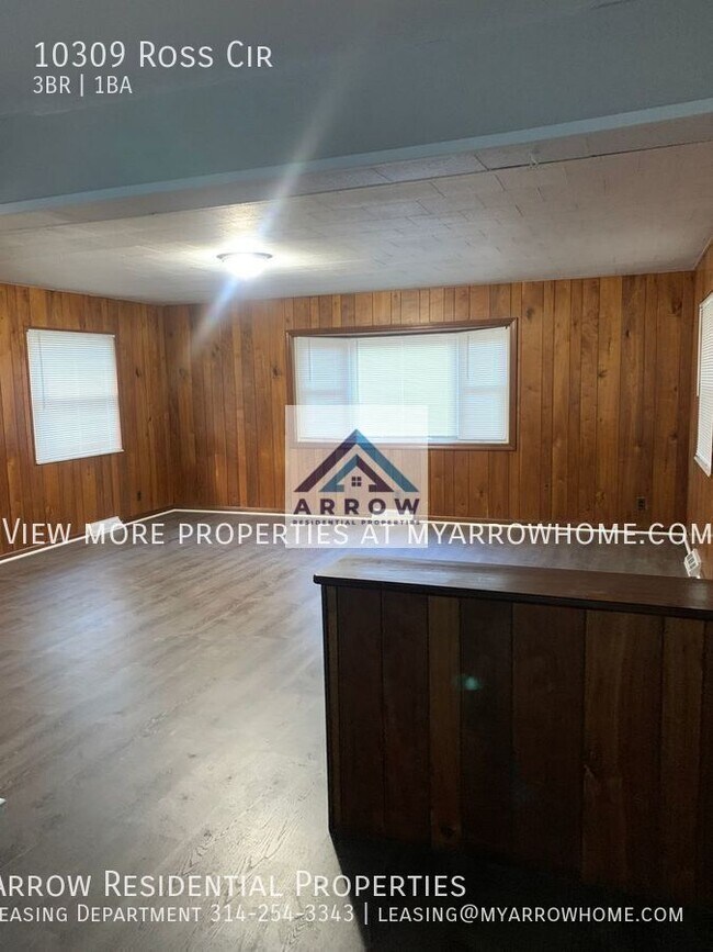 Foto del edificio - 10309 Ross Cir