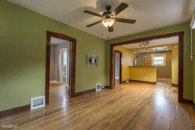 Building Photo - 3 br, 2 bath House - 4192 Wolff Street