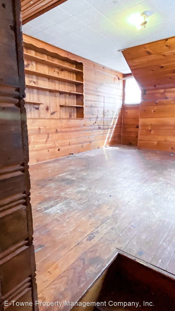 Building Photo - 2 br, 1 bath House - 2226 W Randolph