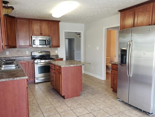 Foto del edificio - 4019 Des Planes Ave