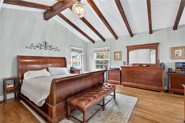 Building Photo - 456 30th St