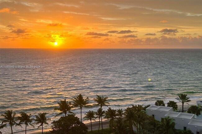Building Photo - 3001 S Ocean Dr