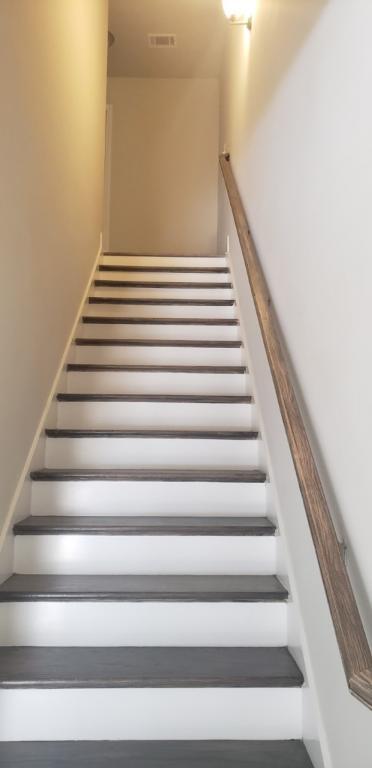 Building Photo - 4331 McClure Springs