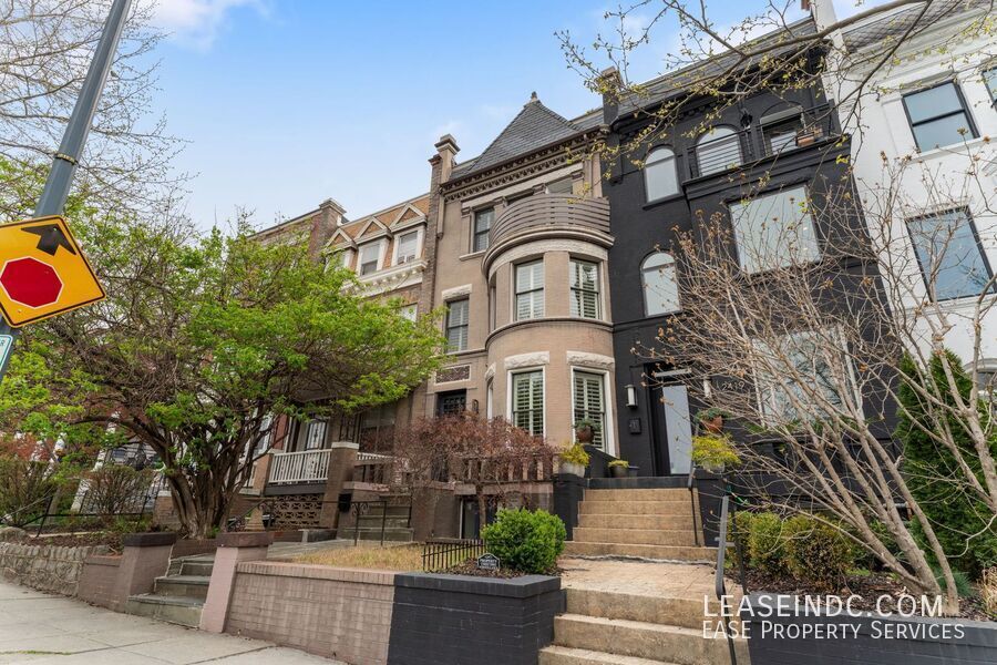 Foto principal - 2421 1st St NW