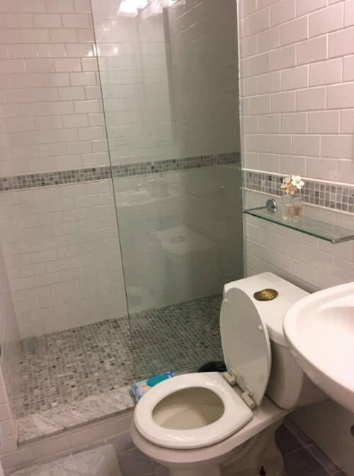 Foto del edificio - 151 E 35th St