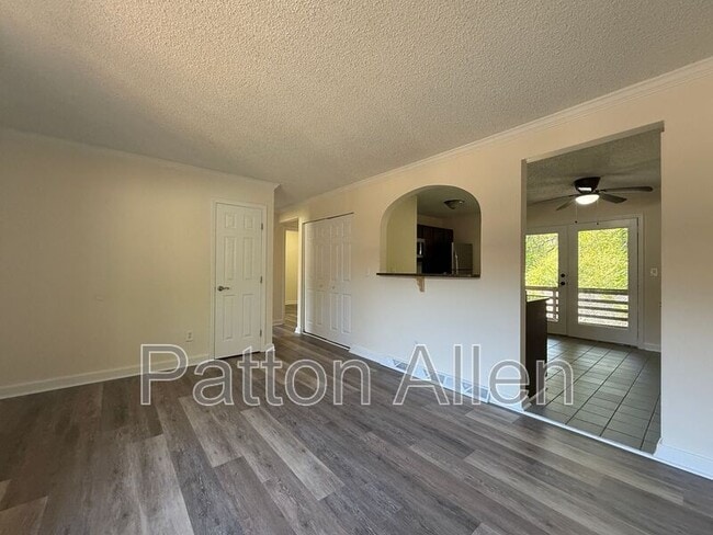 Building Photo - 55 Dawnwood Cir