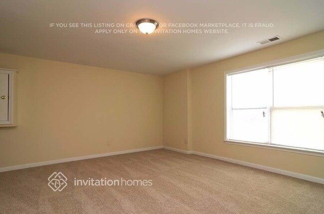 Building Photo - 7299 Madison Cir