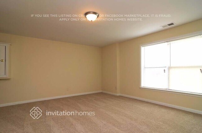 Foto del edificio - 7299 Madison Cir