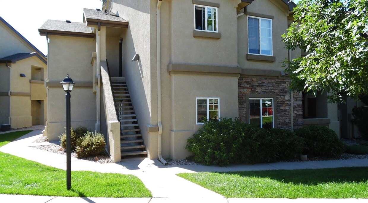Primary Photo - 7105 Ash Creek Heights