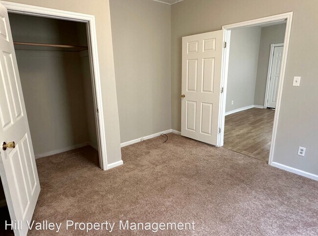 Foto del edificio - 2 br, 1 bath House - 400 S 7th St