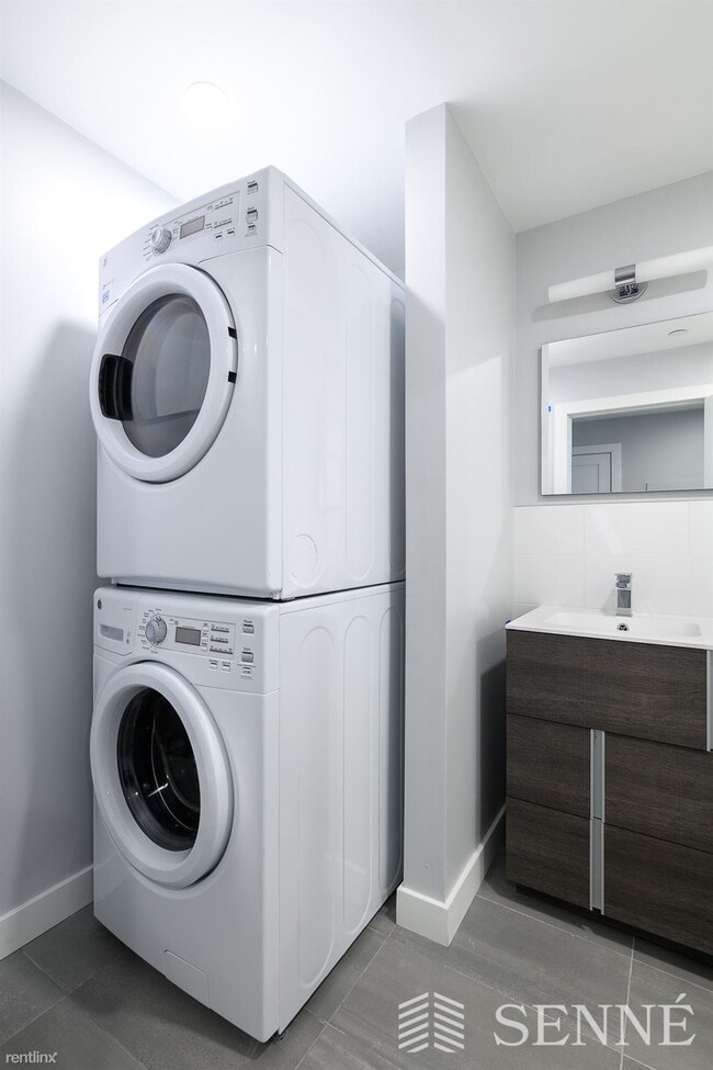 Foto del edificio - Studio, 1 bath Apartment - 3 Ward St # 420