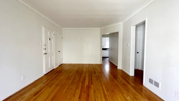 Primary Photo - 659 Midvale Ave
