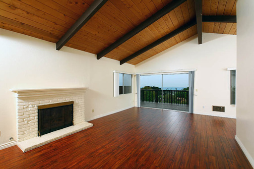 Primary Photo - 5670 Linda Rosa Ave