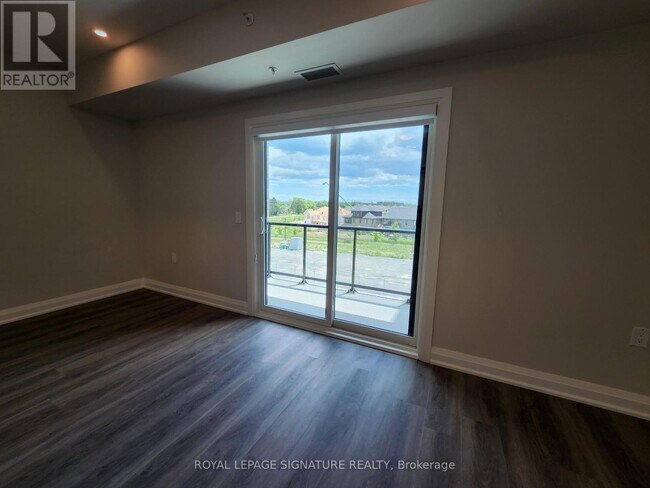 Photo du bâtiment - 120 Summersides Blvd
