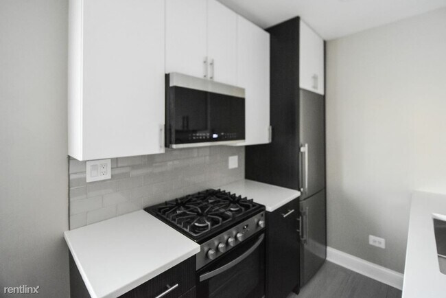 Foto del edificio - 541 W Oakdale Ave