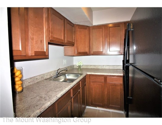 Foto del edificio - 4308 Seminole Ave