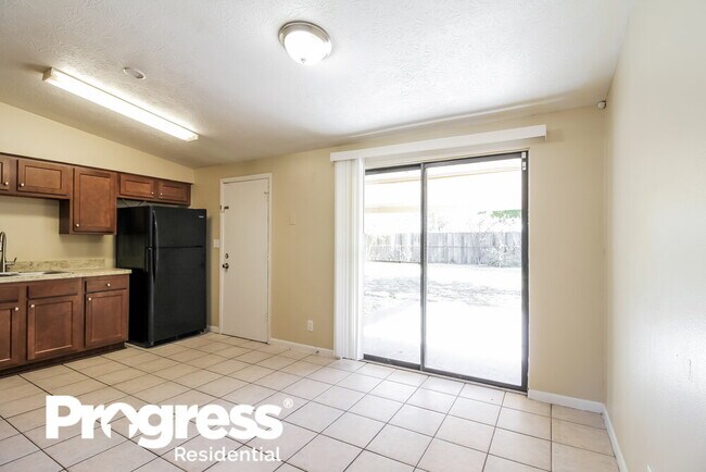 Foto del edificio - 11477 Soforenko Dr