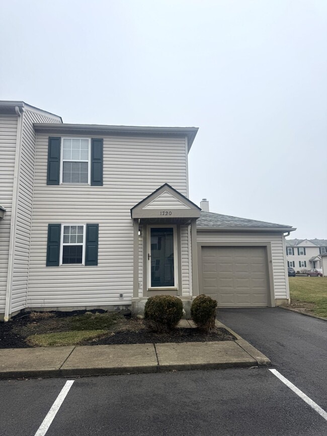 Building Photo - 1720 Messner Dr