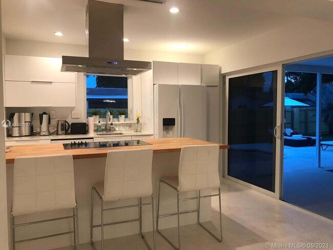 Foto del edificio - 131 Orchard Ridge Ln