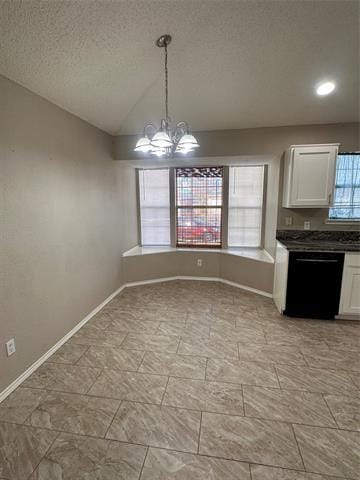 Building Photo - 10265 Maria Dr