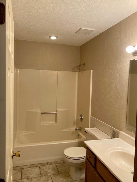 Foto del edificio - 185 Huntleigh Dr