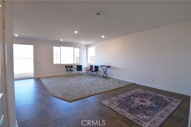 Building Photo - 2553 Kiwi Ct