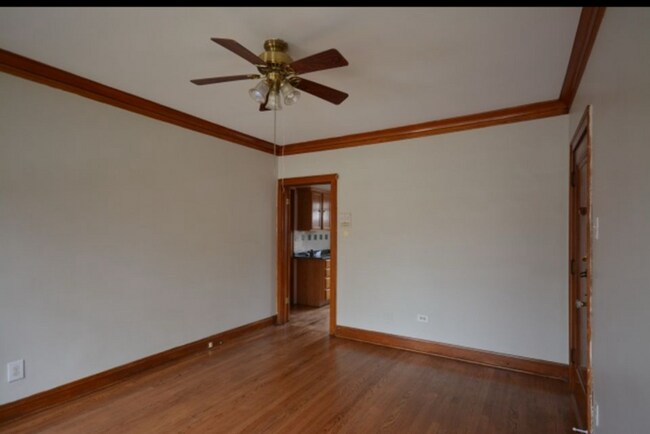 Foto del edificio - 5347 W George St
