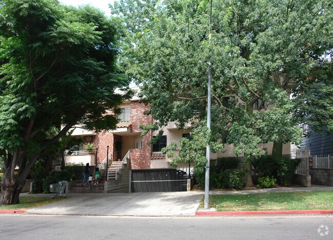 Building Photo - 7241 Vassar Ave