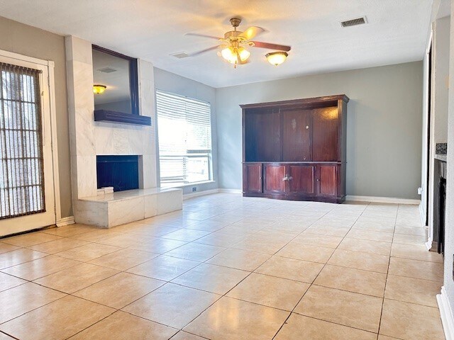 Building Photo - 12923 Skymeadow Dr