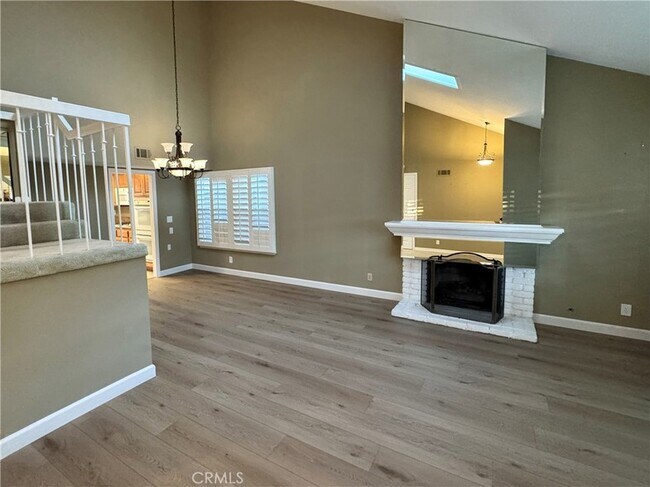 Foto del edificio - 6951 Lawn Haven Dr