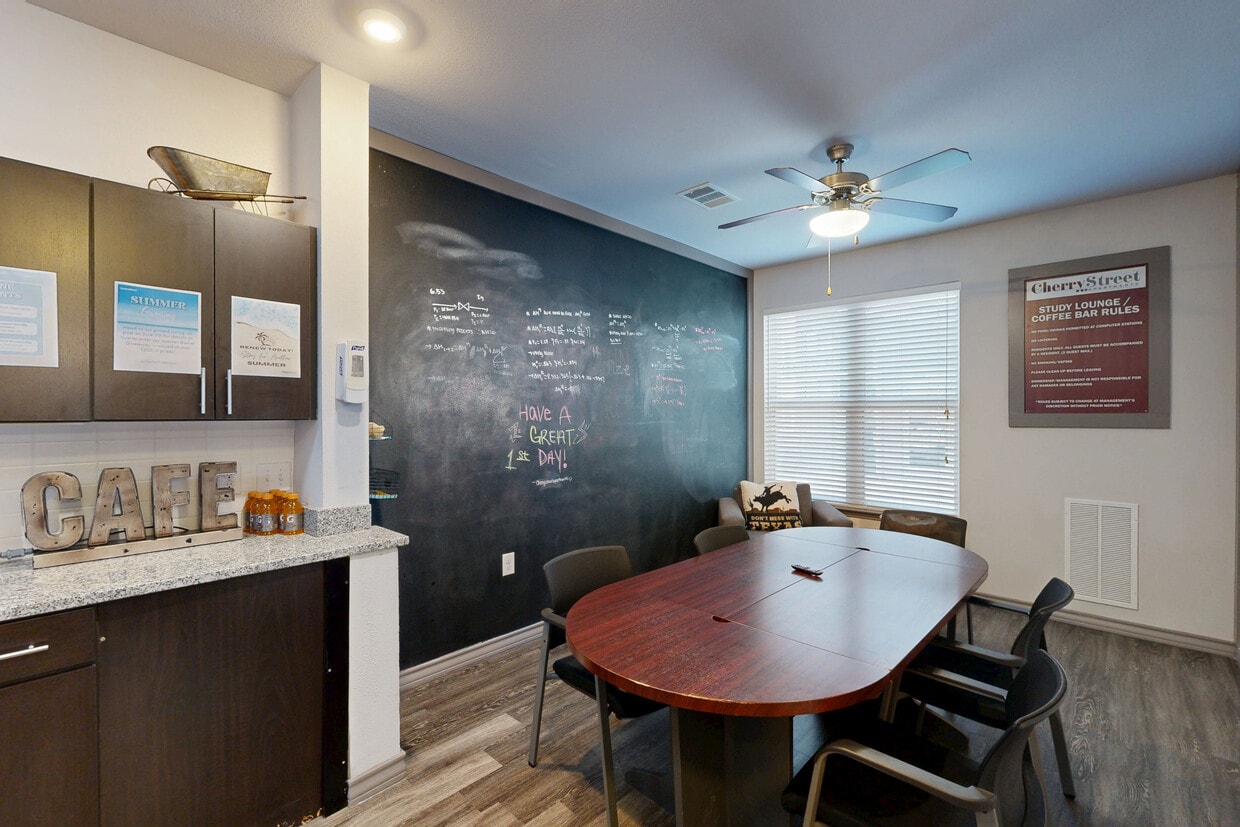 Photo - Cherry Street | Student Housing Apartments