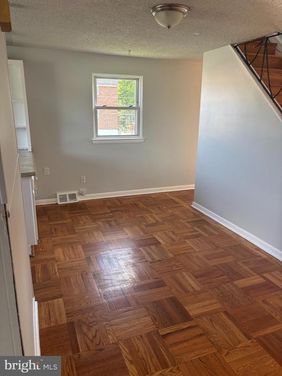Building Photo - 1010 Tribbett Ave