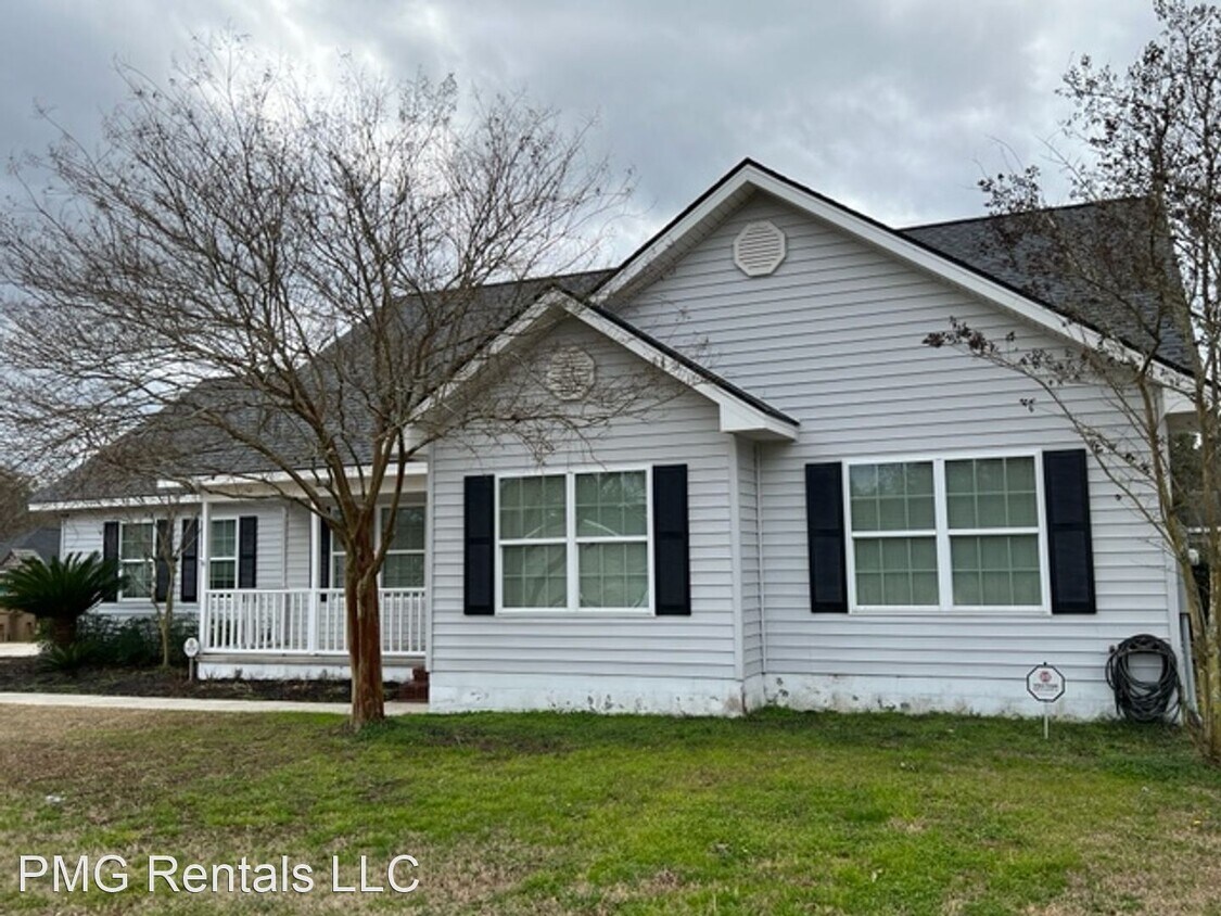 Primary Photo - 3 br, 2 bath House - 106 Warner Drive