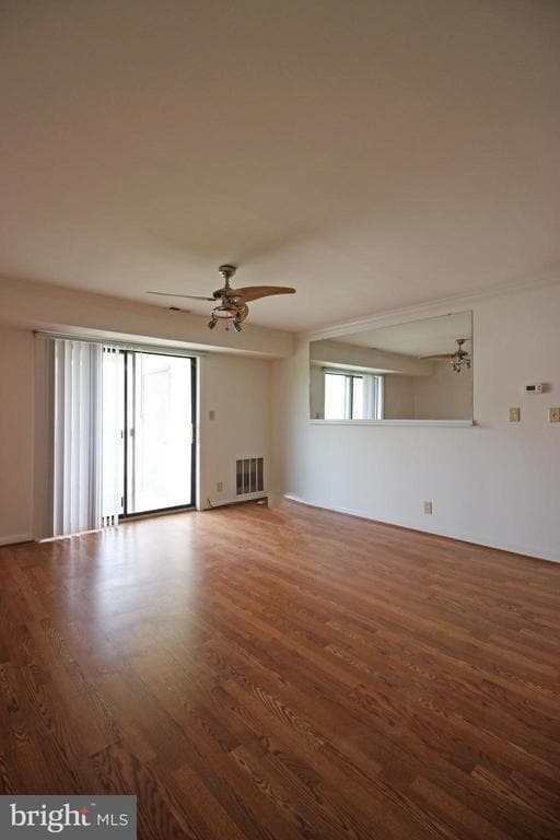 Building Photo - 102 Chesterfield Ln