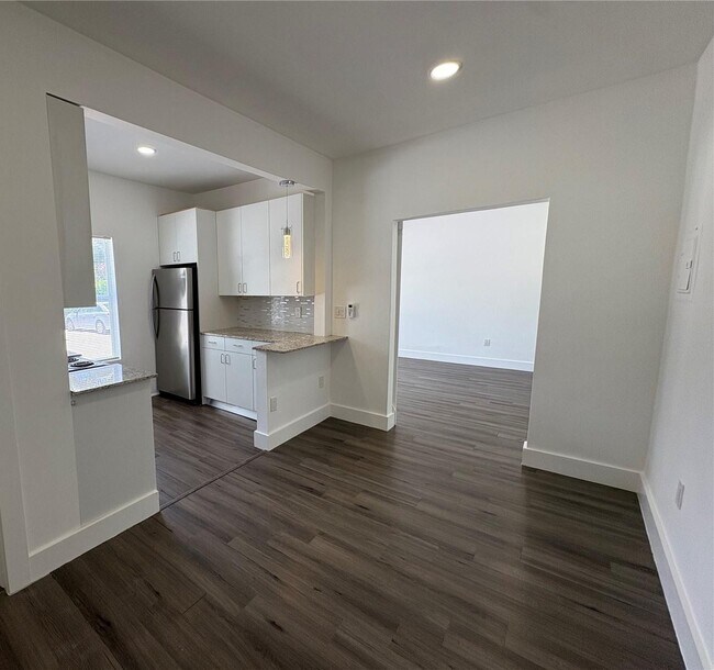 Foto del edificio - 3237 SW 4th St