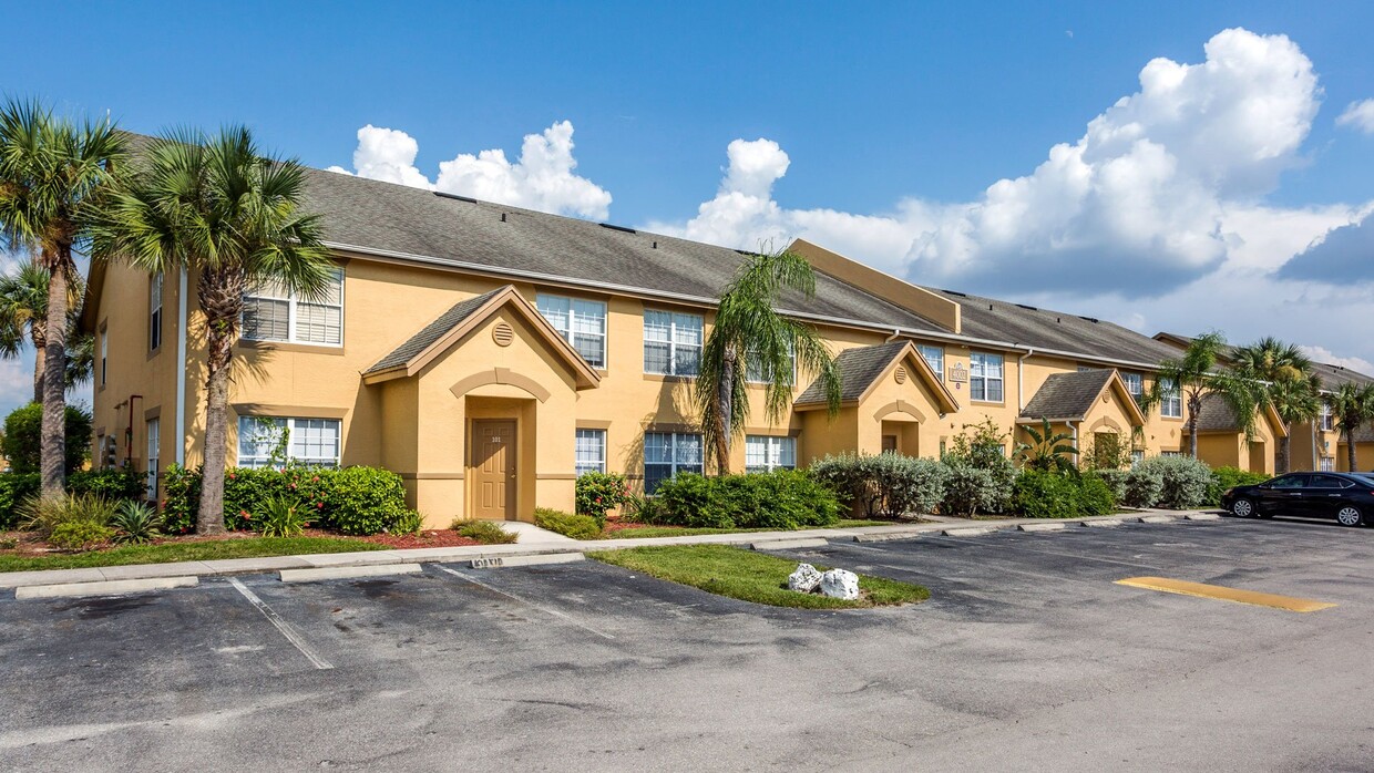 Aria Landings - Apartments in Fort Myers, FL | Apartments.com