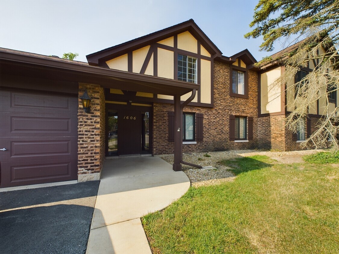 Primary Photo - 1606 Thames Ct