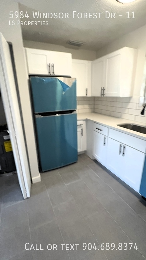 Foto del edificio - 5984 Windsor Forest Dr