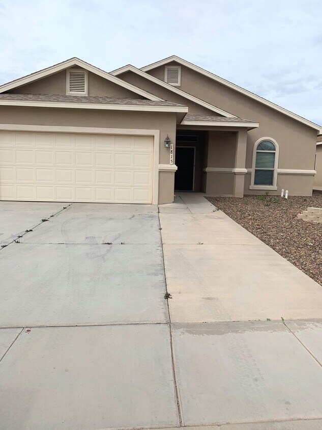 Primary Photo - 3 Bedroom Home