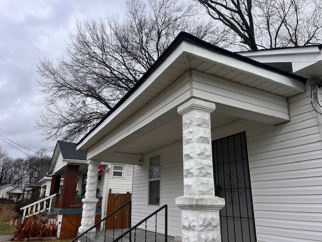 Primary Photo - 2329 W Lee St