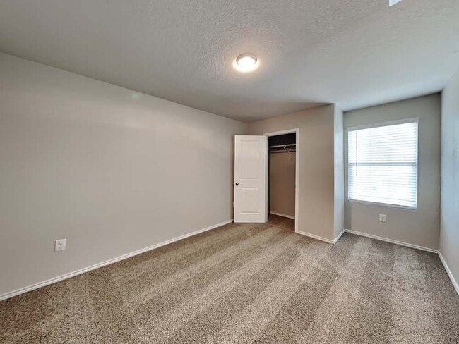 Foto del edificio - 7343 Cultivator Way
