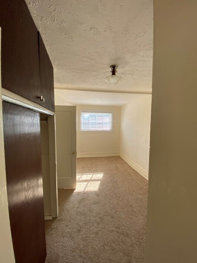 Foto del edificio - Quaint 1 Bedroom Home in Medford