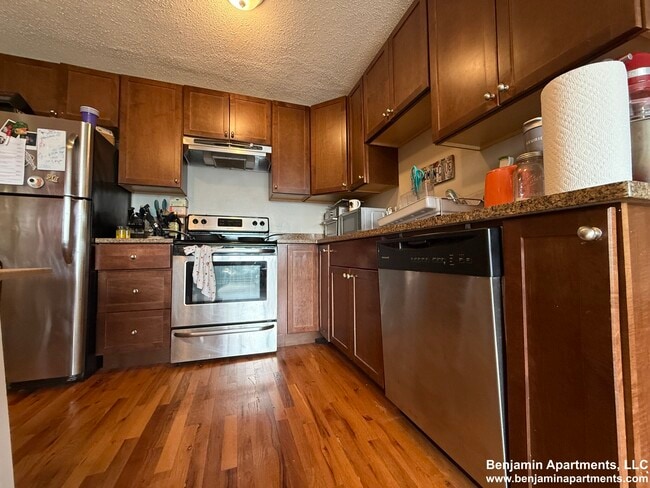 Foto del edificio - 226 Parker Hill Ave