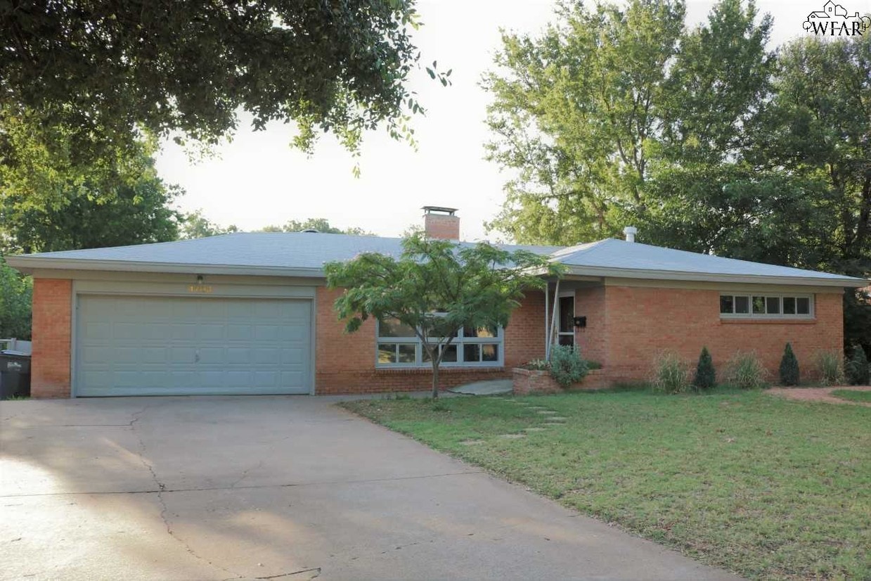 4703 Nursery St Wichita Falls Tx 76302 House For Rent In